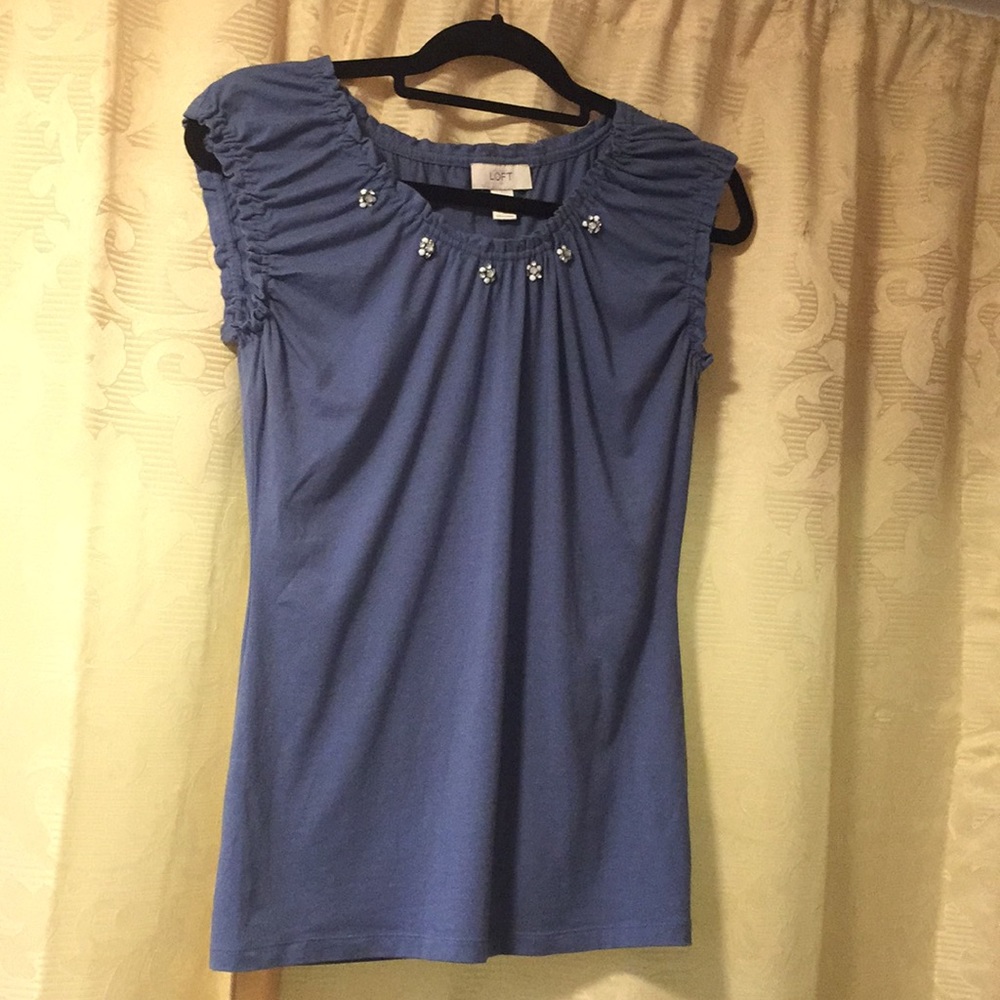 Blue sleeveless top